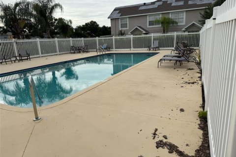 Townhouse in Brandon, Florida 2 bedrooms, 107.67 sq.m. № 2235201 - photo 29