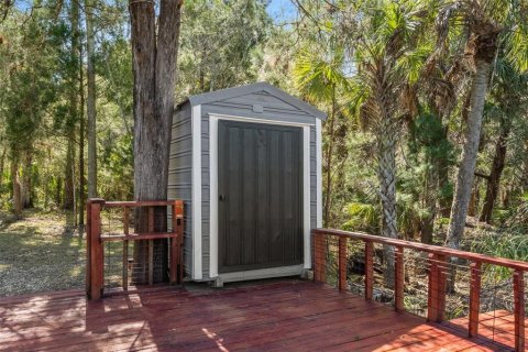 House in Inglis, Florida 5 bedrooms, 155.89 sq.m. № 1733849 - photo 30