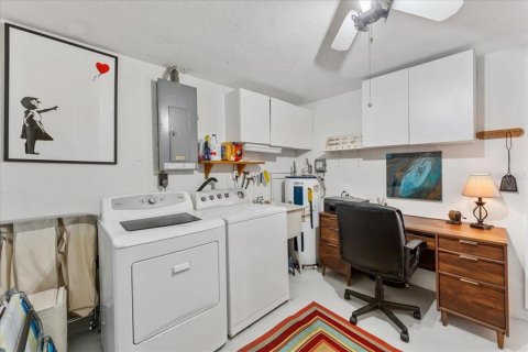 Купить виллу или дом в Холидэй, Флорида 6 комнат, 95.97м2, № 2234576 - фото 23