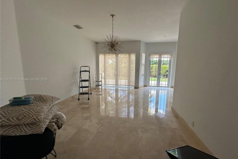Villa ou maison à vendre à Doral, Floride: 4 chambres, 198.63 m2 № 1973995 - photo 6