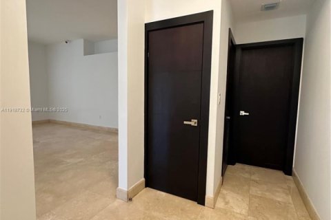 Villa ou maison à vendre à Doral, Floride: 4 chambres, 198.63 m2 № 1973995 - photo 18