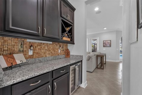 House in Riverview, Florida 5 bedrooms, 332.31 sq.m. № 1829878 - photo 10