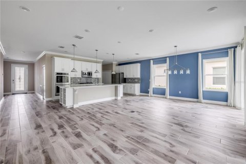 Casa en venta en Leesburg, Florida, 3 dormitorios, 185.62 m2 № 1625537 - foto 6