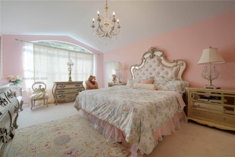 House in Delray Beach, Florida 3 bedrooms, 253.9 sq.m. № 1970356 - photo 18