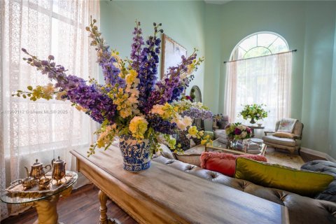 House in Delray Beach, Florida 3 bedrooms, 253.9 sq.m. № 1970356 - photo 6