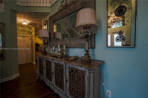 House in Delray Beach, Florida 3 bedrooms, 253.9 sq.m. № 1970356 - photo 9