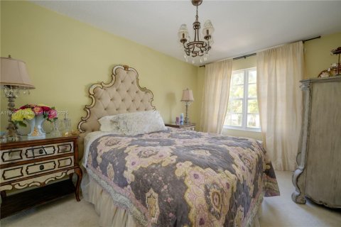 House in Delray Beach, Florida 3 bedrooms, 253.9 sq.m. № 1970356 - photo 27