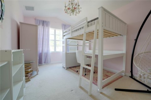 House in Delray Beach, Florida 3 bedrooms, 253.9 sq.m. № 1970356 - photo 29