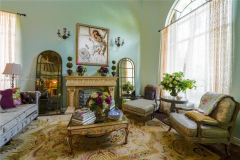 House in Delray Beach, Florida 3 bedrooms, 253.9 sq.m. № 1970356 - photo 5