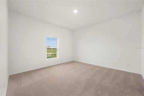 House in Lake Alfred, Florida 3 bedrooms, 135.54 sq.m. № 1902583 - photo 19