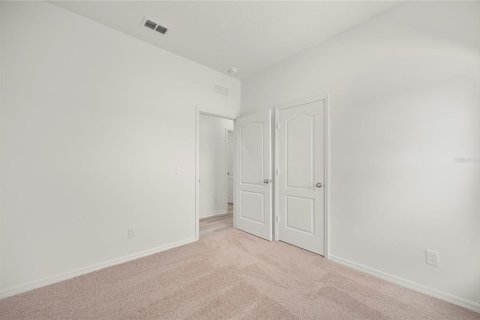 House in Lake Alfred, Florida 3 bedrooms, 135.54 sq.m. № 1902583 - photo 16