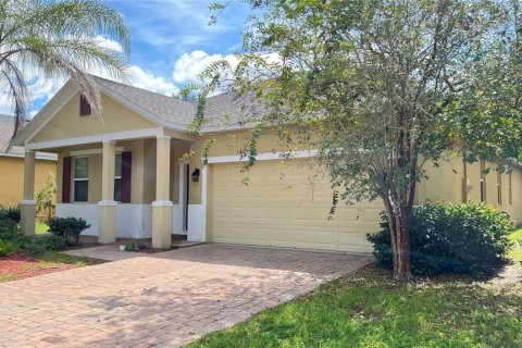 Villa ou maison à vendre à Clermont, Floride: 4 chambres, 183.57 m2 № 2390863 - photo 3