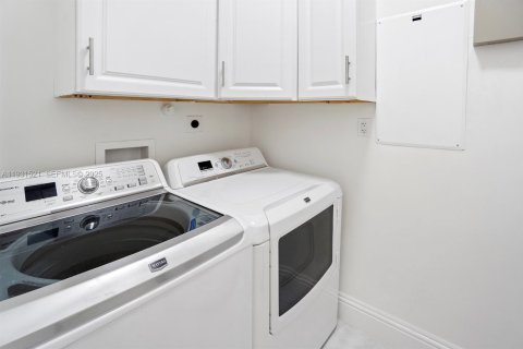 Villa ou maison à louer à Boca Raton, Floride: 6 chambres, 339 m2 № 1990313 - photo 23