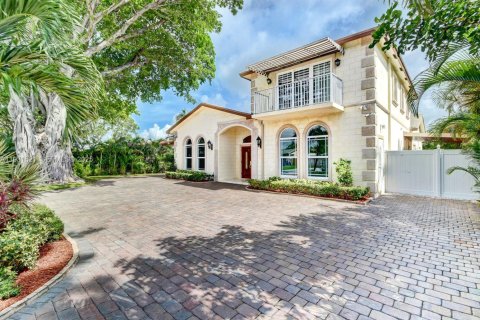 Villa ou maison à louer à Boca Raton, Floride: 6 chambres, 339 m2 № 1990313 - photo 2