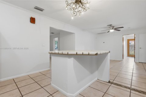 Casa en venta en Dania Beach, Florida, 3 dormitorios, 170.75 m2 № 2048658 - foto 10