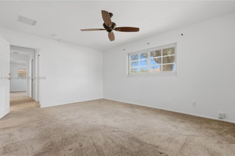 Casa en venta en Dania Beach, Florida, 3 dormitorios, 170.75 m2 № 2048658 - foto 20