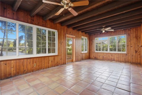 Casa en venta en Dania Beach, Florida, 3 dormitorios, 170.75 m2 № 2048658 - foto 15