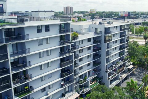 Condo in Tampa, Florida, 2 bedrooms  № 2143022 - photo 27