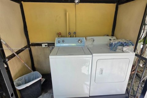 Apartamento en alquiler en Miami Beach, Florida, 1 dormitorio, 74.32 m2 № 1933947 - foto 29