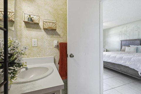 Villa ou maison à vendre à Palm Coast, Floride: 2 chambres, 85.1 m2 № 2143047 - photo 21