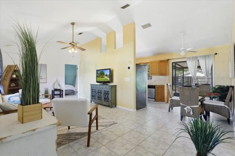 Villa ou maison à vendre à Palm Coast, Floride: 2 chambres, 85.1 m2 № 2143047 - photo 14
