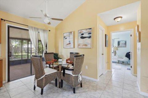 Villa ou maison à vendre à Palm Coast, Floride: 2 chambres, 85.1 m2 № 2143047 - photo 11
