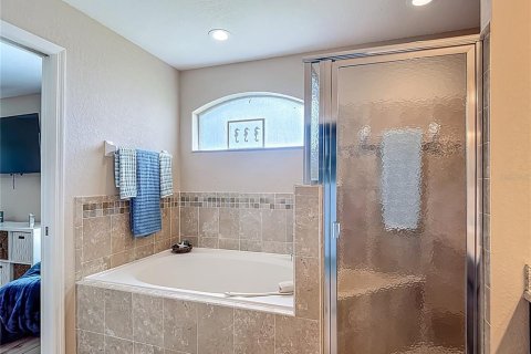 Villa ou maison à vendre à Zephyrhills, Floride: 4 chambres, 158.96 m2 № 1757492 - photo 29