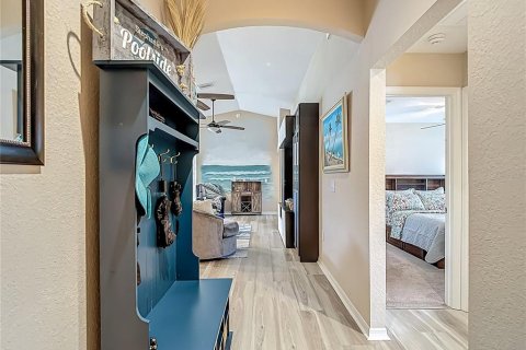 Villa ou maison à vendre à Zephyrhills, Floride: 4 chambres, 158.96 m2 № 1757492 - photo 8