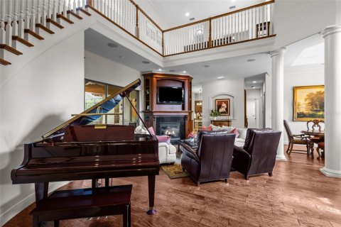 Casa en venta en New Port Richey, Florida, 6 dormitorios, 394.83 m2 № 1902777 - foto 7