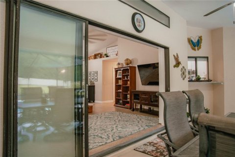 Villa ou maison à vendre à Floral City, Floride: 3 chambres, 180.88 m2 № 2333959 - photo 18