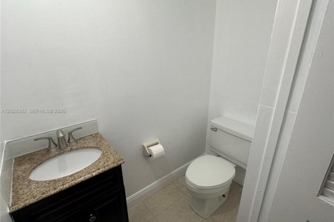 Touwnhouse à vendre à Boca Raton, Floride: 3 chambres, 150.97 m2 № 2172264 - photo 17