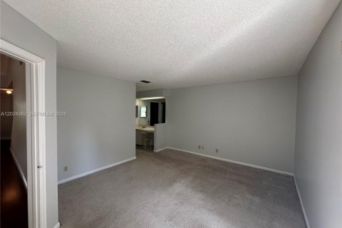Touwnhouse à vendre à Boca Raton, Floride: 3 chambres, 150.97 m2 № 2172264 - photo 14