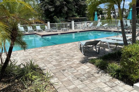 Touwnhouse à vendre à Boca Raton, Floride: 3 chambres, 150.97 m2 № 2172264 - photo 5