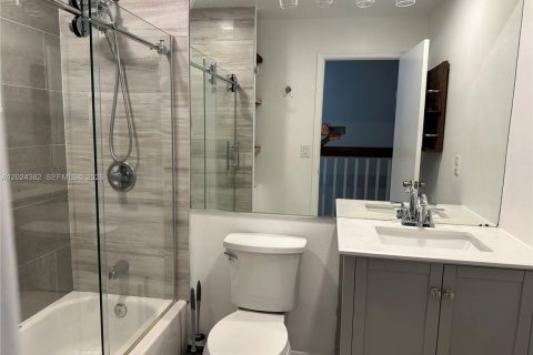 Touwnhouse à vendre à Boca Raton, Floride: 3 chambres, 150.97 m2 № 2172264 - photo 24