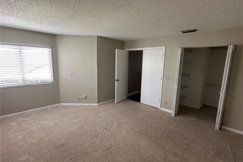 Touwnhouse à vendre à Boca Raton, Floride: 3 chambres, 150.97 m2 № 2172264 - photo 20