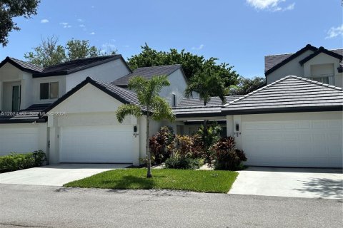 Townhouse in Boca Raton, Florida 3 bedrooms, 150.97 sq.m. № 2172264