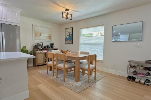 Villa ou maison à vendre à Orlando, Floride: 3 chambres, 148.18 m2 № 2349439 - photo 6
