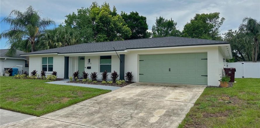 Villa ou maison à Orlando, Floride 3 chambres, 148.18 m2 № 2349439