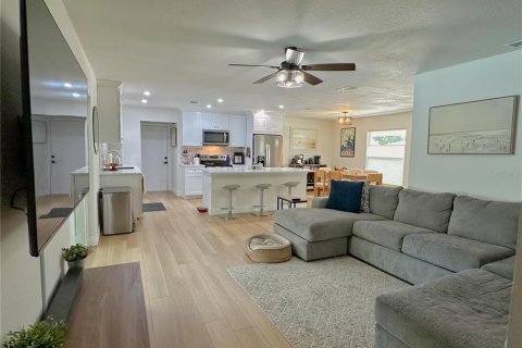 Villa ou maison à vendre à Orlando, Floride: 3 chambres, 148.18 m2 № 2349439 - photo 12