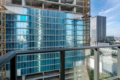 Condominio en venta en Miami, Florida, 32.52 m2 № 1976652 - foto 15