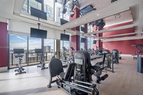 Condominio en venta en Miami, Florida, 32.52 m2 № 1976652 - foto 20