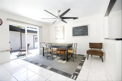 Casa en venta en Tampa, Florida, 3 dormitorios, 125.42 m2 № 1871042 - foto 7