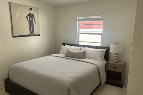 Casa en venta en Tampa, Florida, 3 dormitorios, 125.42 m2 № 1871042 - foto 22