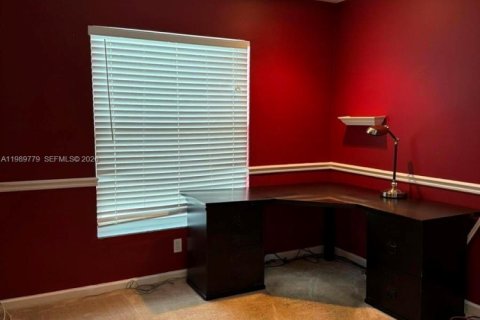 Villa ou maison à louer à Lake Worth, Floride: 4 chambres, 194.44 m2 № 2060267 - photo 21