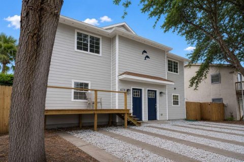 Duplex à vendre à Jacksonville Beach, Floride: 2 chambres, 97.36 m2 № 2277341 - photo 4