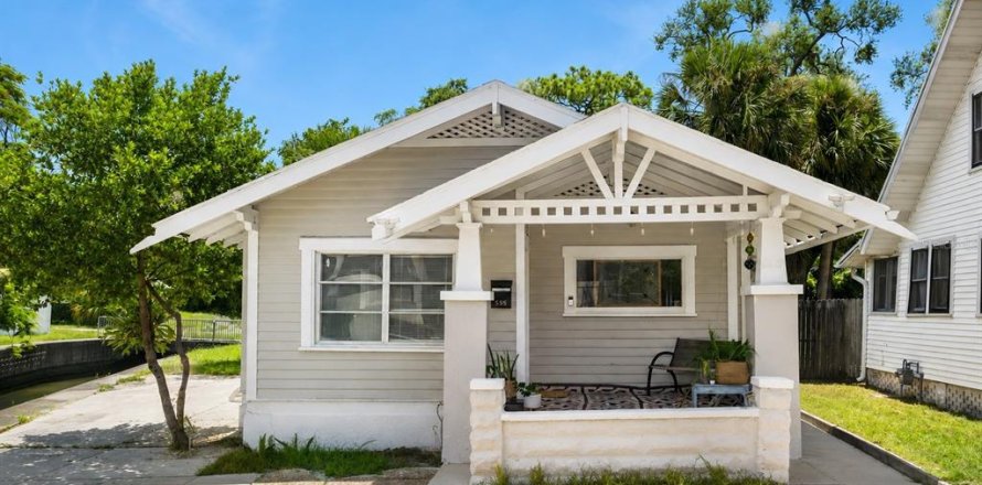 Villa ou maison à Saint Petersburg, Floride 1 chambre, 84.91 m2 № 2316613