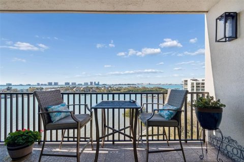Condo in Belleair, Florida, 2 bedrooms № 2110783 - photo 4