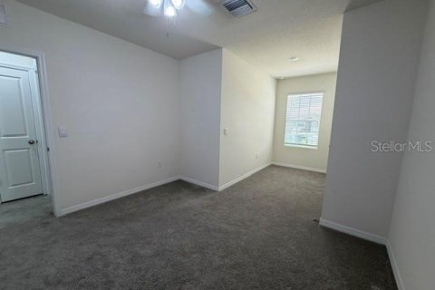 Townhouse in Wesley Chapel, Florida 3 bedrooms, 155.43 sq.m. № 2236446 - photo 28