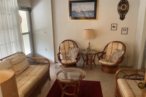 Villa ou maison à louer à Venice, Floride: 2 chambres, 108.05 m2 № 2143977 - photo 9