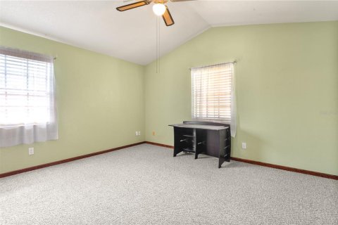 House in Saint Petersburg, Florida 3 bedrooms, 181.72 sq.m. № 1511632 - photo 14